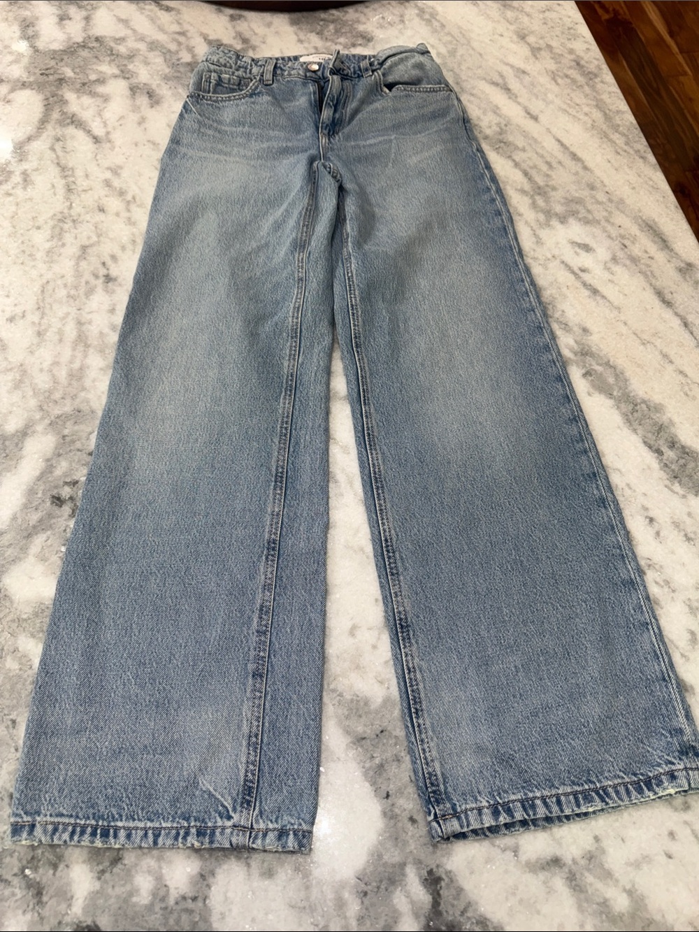 Dynamite Light Blue Wide-Leg Jeans